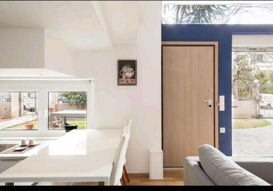 شقة Bright Mezzanine Flat With Garden أثينا المظهر الخارجي الصورة